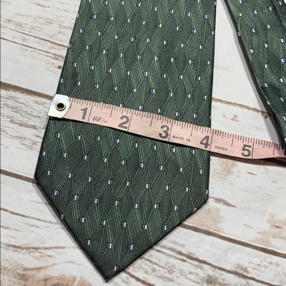 Allyn Saint George Hand Sewn - Picture 3 of 4